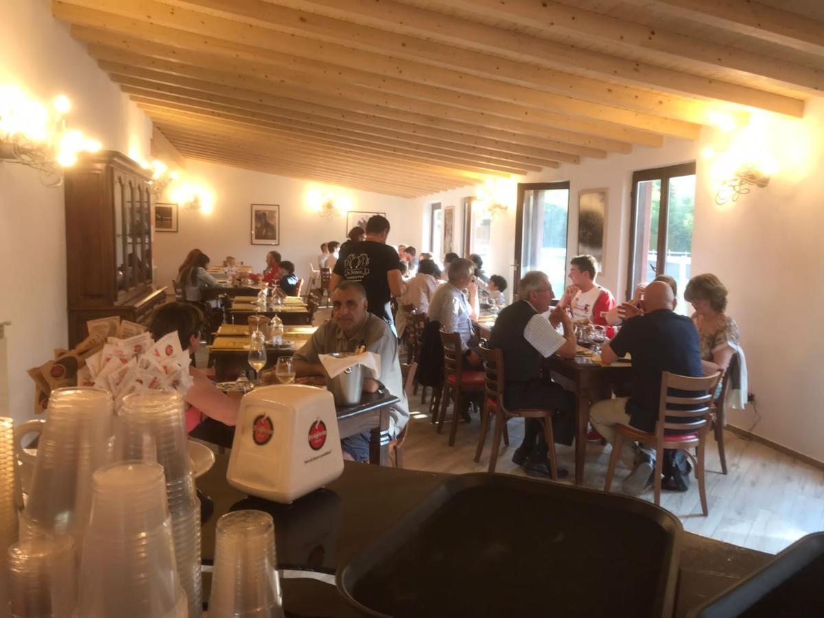 Agriturismo La Fornace Centro Ippico โกโม ภายนอก รูปภาพ