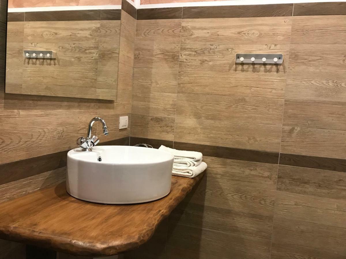Agriturismo La Fornace Centro Ippico โกโม ภายนอก รูปภาพ